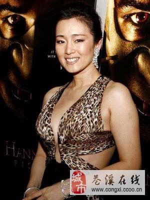 巩俐简历资料个人资料,影视巨星，国际舞台上的东方女神