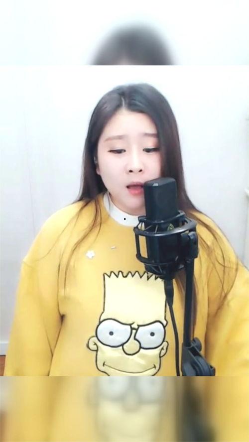 网红菲儿整容,揭秘整容前后惊人变化